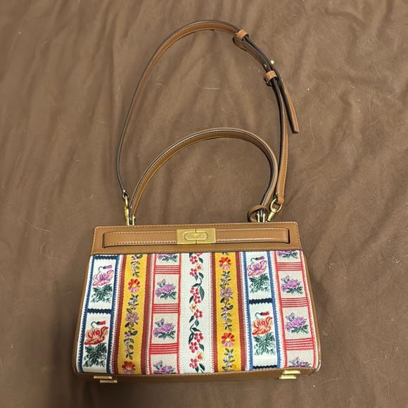 Tory Burch Handbags - SOLDDD - Tory Burch Floral Embroidered Lee Radziwill Bag